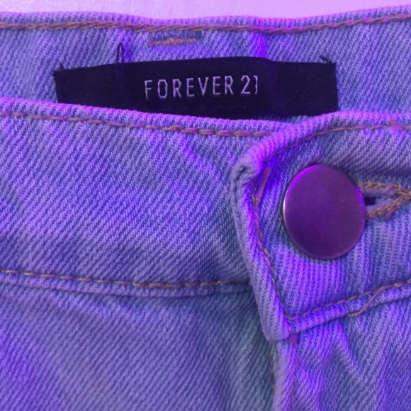 Denim shorts - Picture 2 of 3